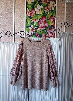 Красива комбінована кофта з шифоновими рукавами в квітковий принт.