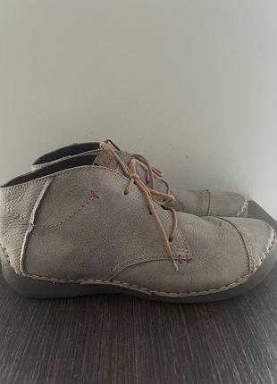 Жіночі черевики ботильони шкіра josef seibel .оригінал !39р/25см.