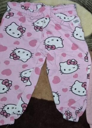 Костюмчик на девочку