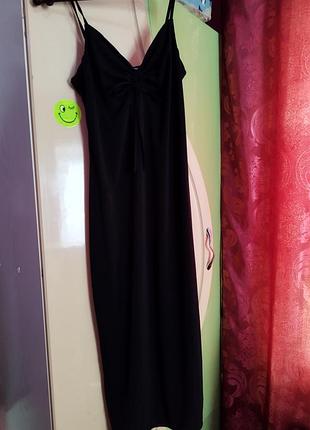 Сукня довга