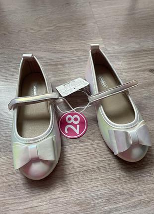 Балетки нові