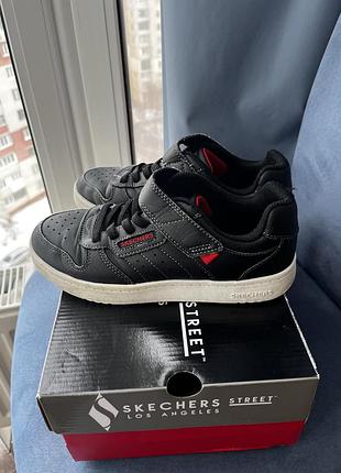 Кросівки skechers