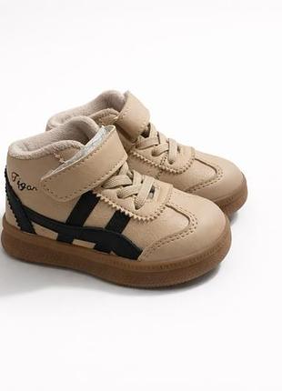 Демісезонні дитячі чобітки / 22 розмір 14 см устілка