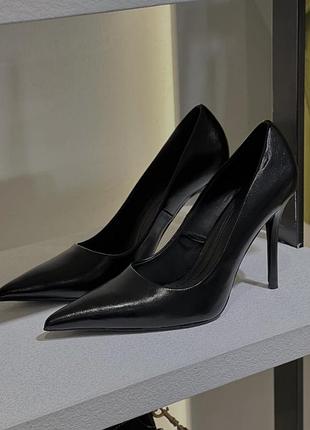 Zara лодочки туфлі шкіряні нові 39 розмір