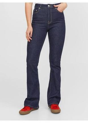 Жіночі розкльошені  джинси george р.12/м