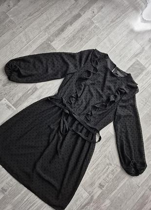 Нарядное черное платье