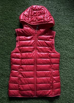 Жилетка жтилет з капишоном