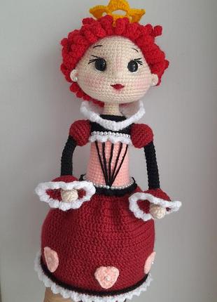Лялька червона красная королева