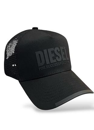 Бейсболка тракер diesel (черная с сеткой)