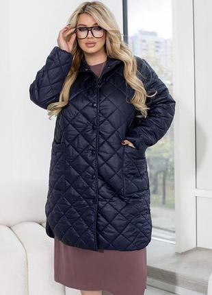 Женская осенняя весня стеганая удлиненная куртка на кнопках весна осень деми темно-синяя