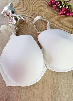 Брендовый трикотажный бюстгальтер на тонком поролоне размера 95f