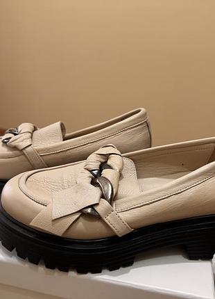 Лофери шкіряні 36 розмір