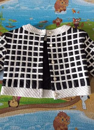 Болеро пиджак жакет  біло чорний. накидка нарядна. розмір с. бело черное болеро пиджак жакет накидка. коротка кофточка. топ болеро кофта.  на рукавах