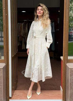 Сукня з мережива