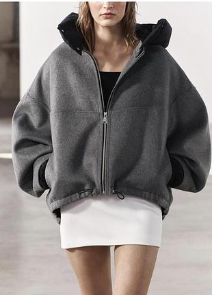 Бомбер с шерстью zara