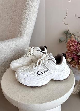 Кросівки на дівчинку 3