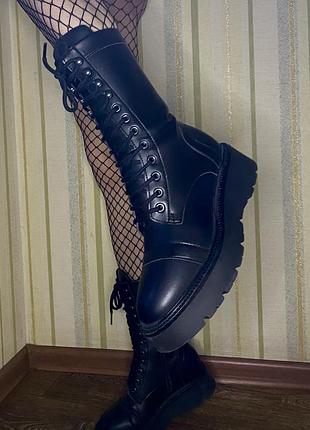 Трендові та стильні боти