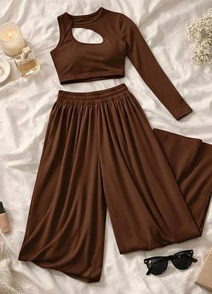 Топ и штани шоколад