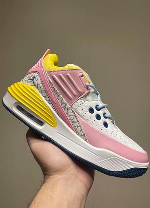 Jordan max aura 5 white/pink