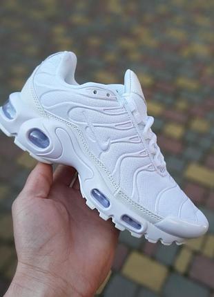 Женские кроссовки nike air max tn white найк белого цвета