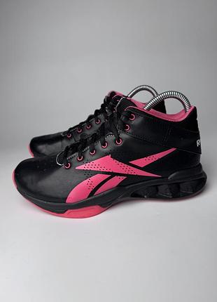 Демісезонні жіночі кросівки reebok