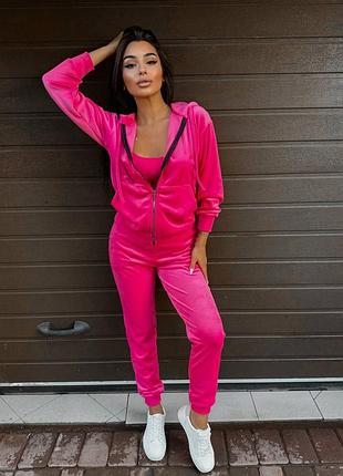 Велюровий костюм 
арт. vt. 114
тканина: велюр спорт
кольори: чорний, марсала, графіт, беж, сливовий, смарагд, малина, мокко, шоколад
розміри: s, m, l