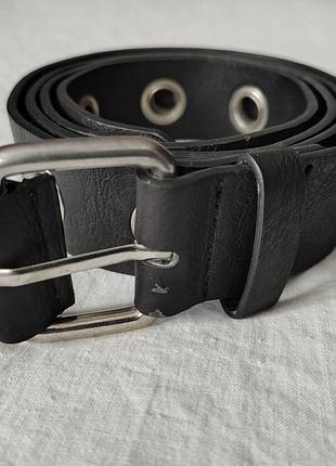 Ремень длинный в очень красивом состоянии без бренда.