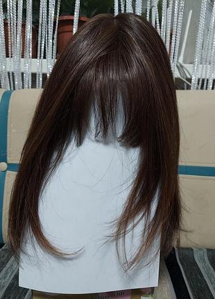 Жіноча перука