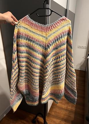 Ніжний светрик