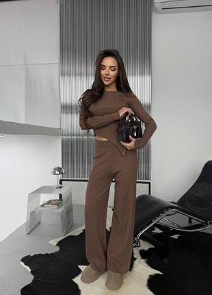 Женский весенний трикотажный костюм