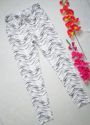 Суперовые трикотажные спортивные штаны в мраморный принт basic equipment франция