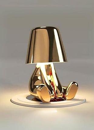 Настольная лампа-ночник микки сидит с сенсорным управлением и магнитным креплением