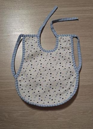 Слюнявчик для хлопчика на зав'язках