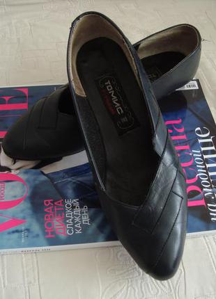 Темно-синие кожаные туфли 38р