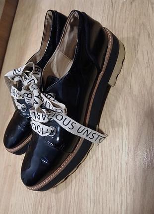 👠 жіночі лаковані туфлі zara woman 40 розмір