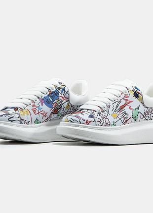 Жіночі кросівки топ 🏜️