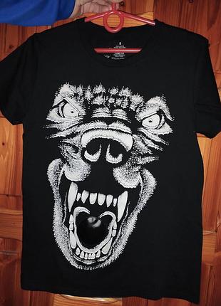 Стильна фірмова катон чорна  футболка з графічним принтом вовка, який гарчить. cenzo .xs-s.унісекс