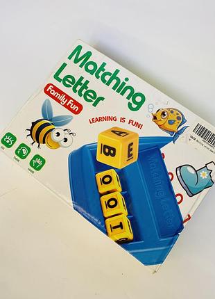 Крута настільна гра для вивчення англійської малюку