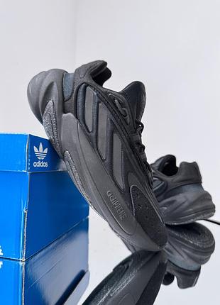 Ультратрендові кросівки adidas ozelia
