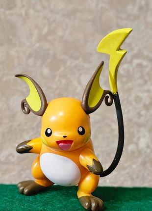 Коллекционная фигурка райча (raichu)pokemon