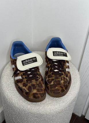 Леопардові кросівки adidas samba