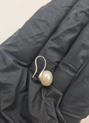 Сережки з натуральним жемчугом