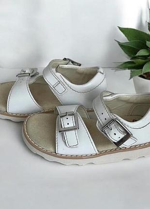 Босоніжки сандалі clarks 3