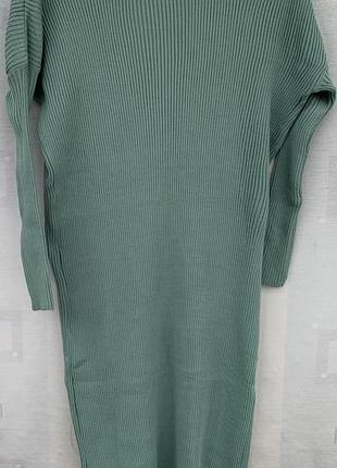 В’язана сукня в рубчик oversize