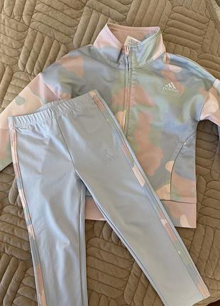 Костюм для дівчинки