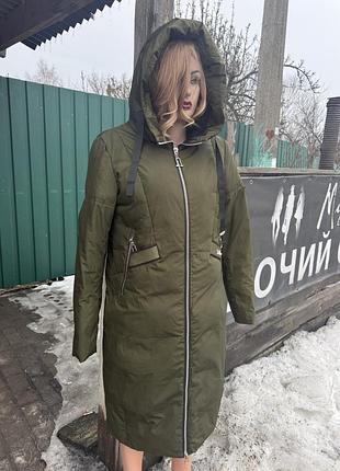 Зимове приталене пальто