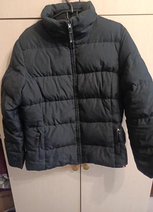 Куртка женская евро зима,короткая,без капюшона 
фирма edc by esprit размер l,