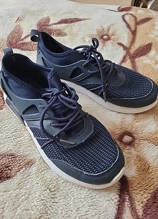 Кроссовки кроссовки