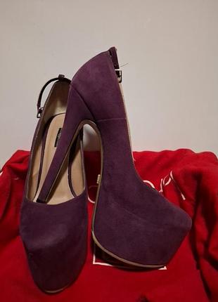 Кружевные туфли полностью натуральные