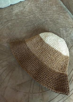 Жіночий капелюх